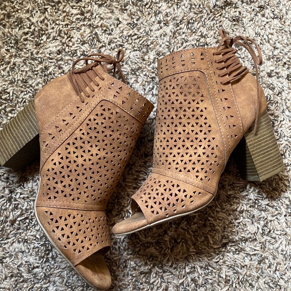 POP booties